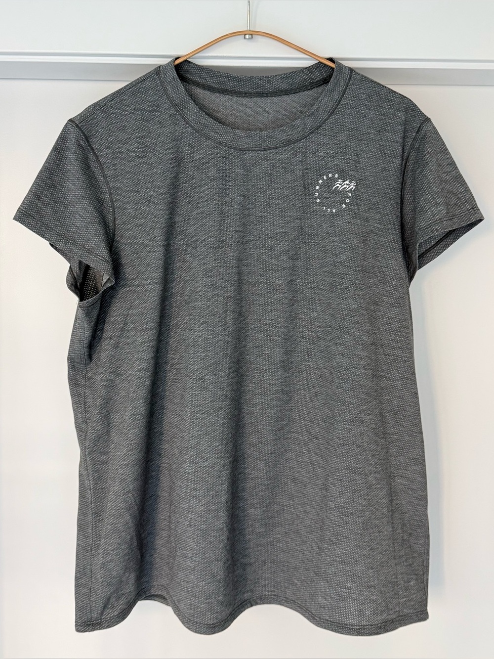 Lululemon Women’s Mile-Maker Running Shirt
